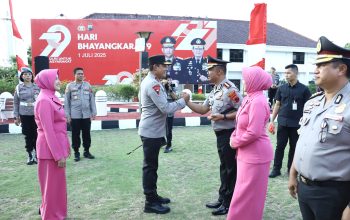 *Ratusan Anggota Polri Polda Jateng Naik Pangkat Jelang Hari Bhayangkara ke-79, Kapolda Pesan Tingkatkan Kinerja*