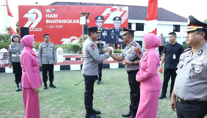 *Ratusan Anggota Polri Polda Jateng Naik Pangkat Jelang Hari Bhayangkara ke-79, Kapolda Pesan Tingkatkan Kinerja*