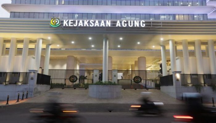 Kejagung Libatkan Kejari Daerah Usut Dugaan Korupsi Pengadaan Chromebook Kemendikbudristek