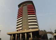 KPK Minta Mahfud MD Ajukan Laporan Resmi Terkait Dugaan Korupsi Proyek Whoosh