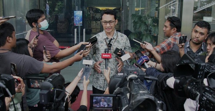 Juru bicara KPK Budi Prasetyo