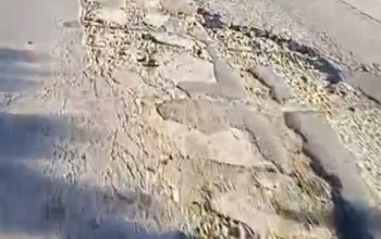 Jalan Sumberrejo – Kangkung Minim Penerangan dan Rusak Parah, Warga Pertanyakan Peran Instansi Terkait