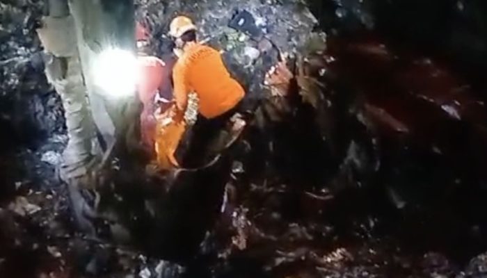 Longsor Gunungan Sampah di TPST Bantar Gebang Memakan Korban Jiwa