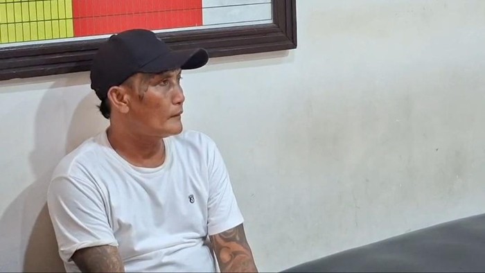 Dadang Sumarna alias Dadang ‘Buaya’, preman Garut yang kembali diamankan polisi atas kasus penganiayaan.