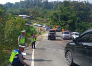 Truk Gagal Menanjak di Simalungun Mundur dan Tabrak Minibus, Tiga Orang Tewas