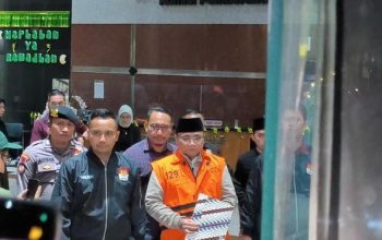 Yaqut Cholil Qoumas.