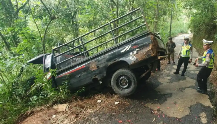 Pikap Angkut Puluhan Warga Terguling di Kebumen Saat Hendak Menjenguk Pasien, 3 Orang Tewas