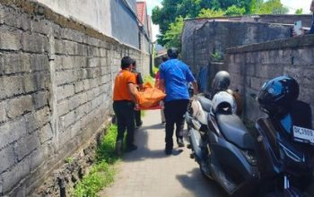 Pria Ditemukan Tewas di Kamar Kos Sesetan, Kurir Paket Jadi Saksi Pertama.