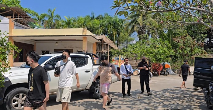 Sejumlah WNA asal China yang berhasil diamankan dalam operasi penertiban di wilayah Sukabumi.